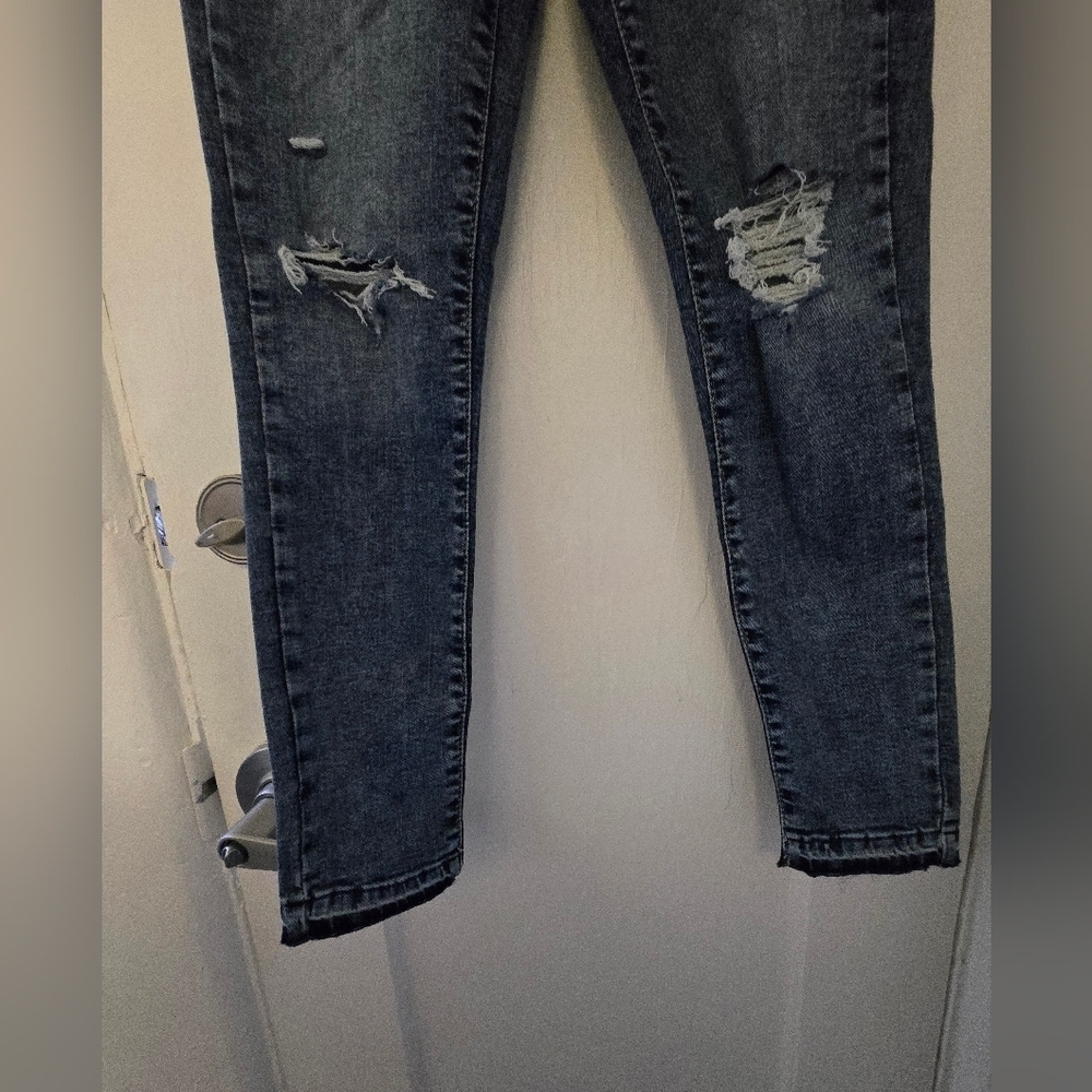 GAP Blue Skinny Jeans with Distressed Details - Picture 6 of 8